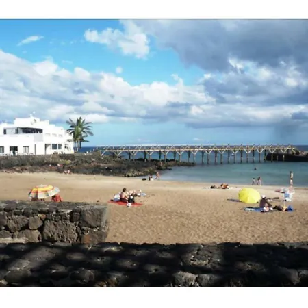 아파트 Apts El Muelle De Arrieta 아리에타
